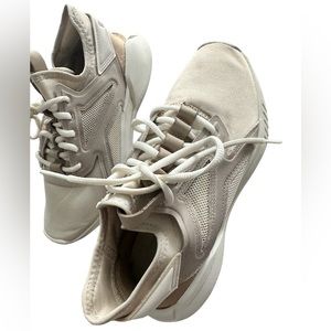Reebok Women’s‎ Freestyle Motion Lo Dance Shoe (Size 6.5)